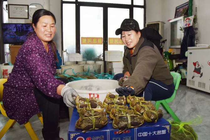 盤錦大米河蟹火了！品牌價(jià)值包攬全省農(nóng)業(yè)區(qū)域品牌冠亞軍
